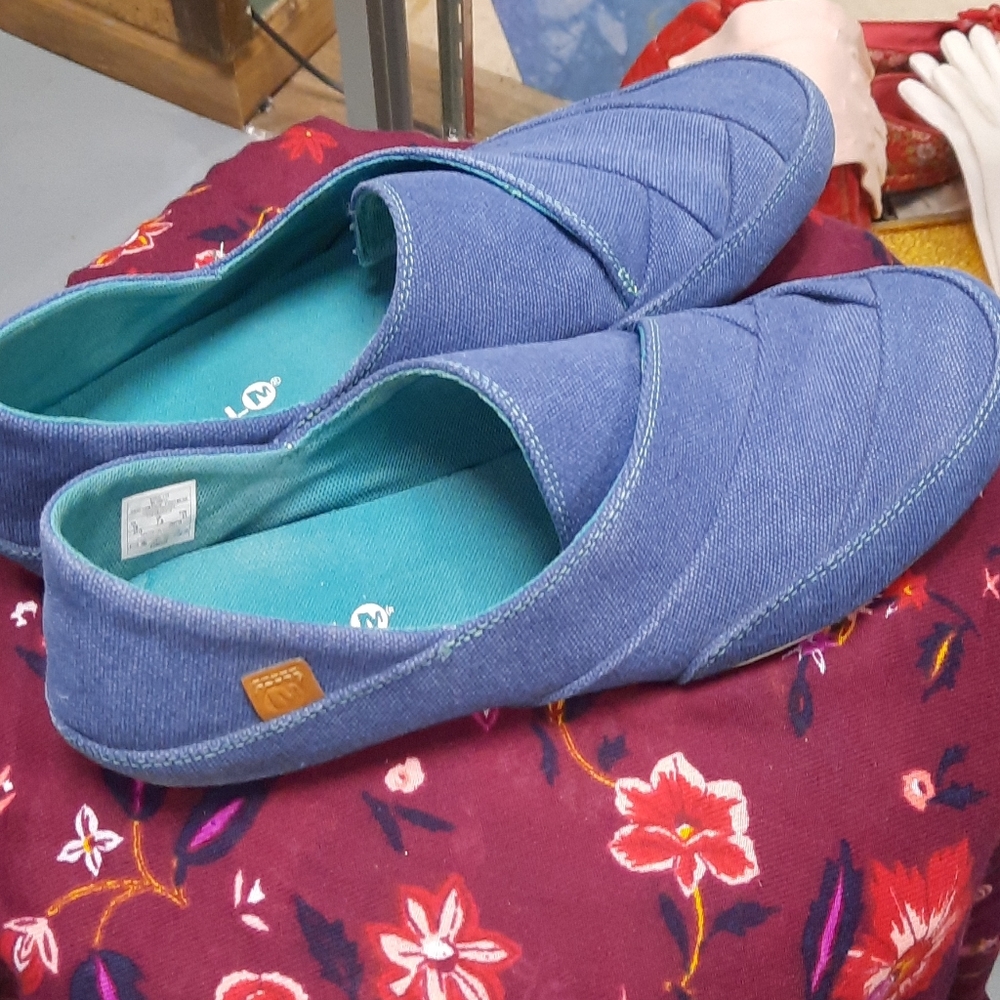 MERRELL DENIM FLATS